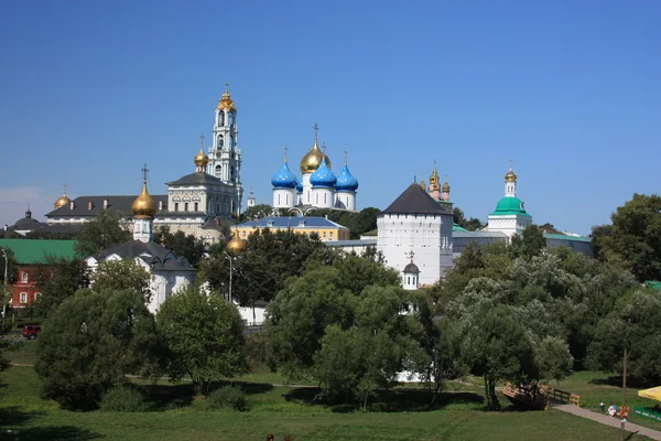 Rusia, Sergiev Posad. Santísima Trinidad San Sergio Lavra. Panorama . — Foto de Stock
