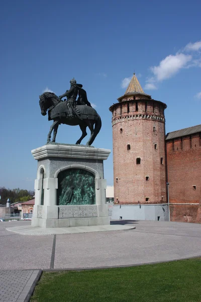 A város kolomna, Diósd i. Dmitrij moszkvai nagyfejedelem emlékműve. — Stock Fotó
