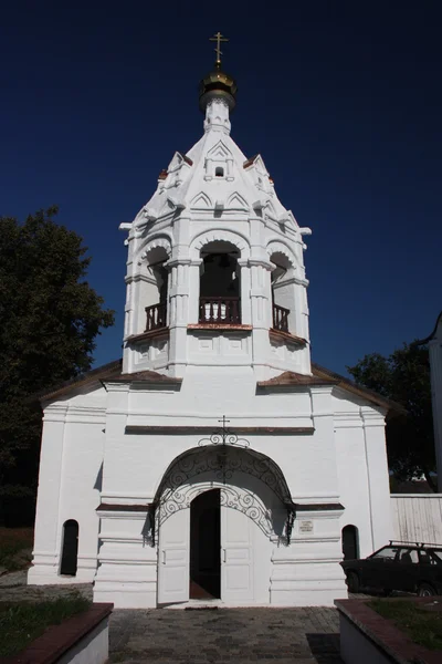 Sergiev Posad. Templo de Velikomuchennitsy Paraskeva Pjatnitsy . — Fotografia de Stock