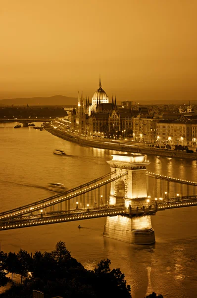 Skyline di Budapest di notte . — Foto Stock