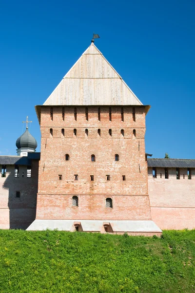 Wieża wstawiennictwa. Veliky novgorod, Kreml detinets — Zdjęcie stockowe