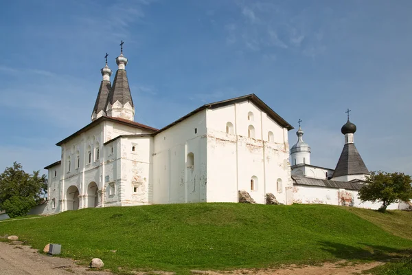 Ferapontov monastery. Holy Gates, Kazennaya palata. Russian Nort — Stock Photo, Image