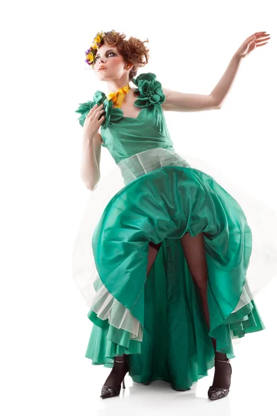 오래 된 구식 드레스에서 뷰티 우먼 — 스톡 사진