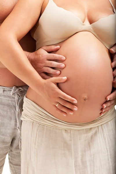 Madura embarazada con su marido —  Fotos de Stock