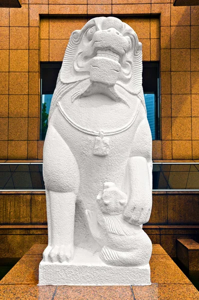 รูปปั้นสิงโต — ภาพถ่ายสต็อก