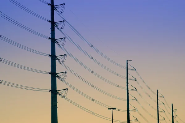 Linie energetyczne — Zdjęcie stockowe