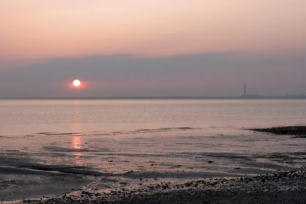 Pôr do sol sobre o rio Severn — Fotografia de Stock