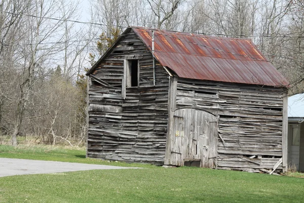 古い素朴な小屋 — ストック写真