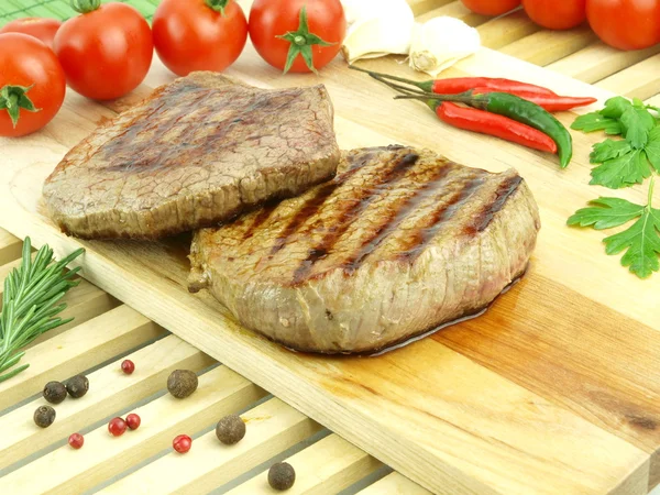 Čerstvé pečené maso — Stock fotografie