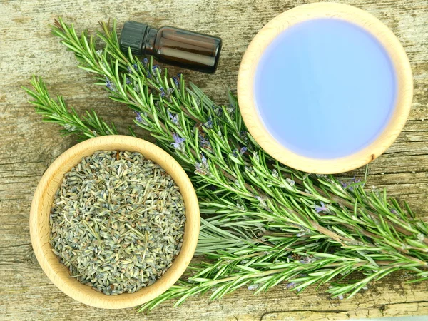 Lavender with aroma oil — Stock Photo, Image