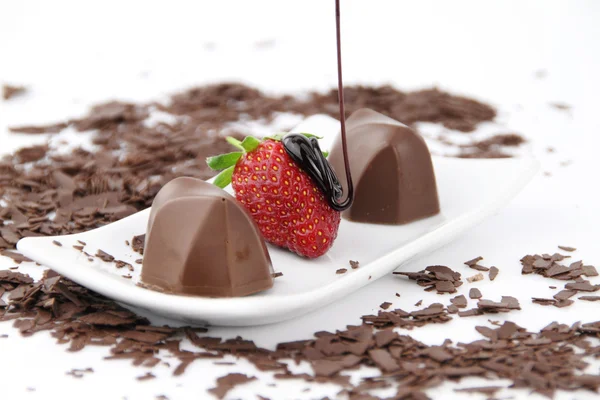 巧克力和草莓 — 图库照片