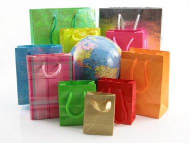 Dünya dünyanın çevresinde alışveriş torbaları