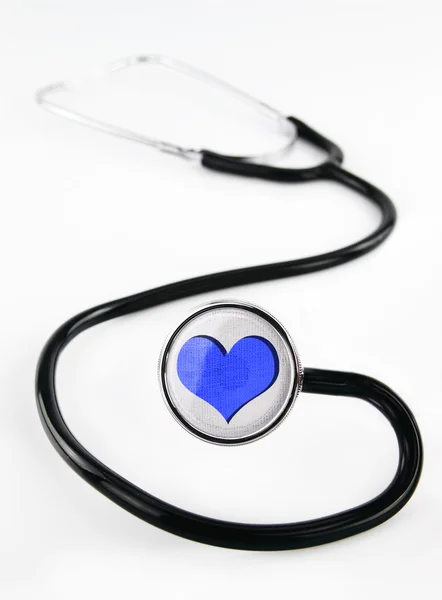 Stetoscopio con disegno blu del cuore — Foto Stock