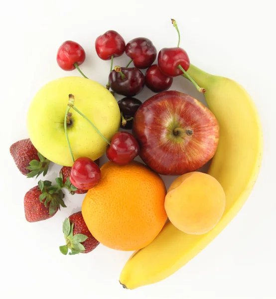 各种健康的多汁新鲜水果 — 图库照片