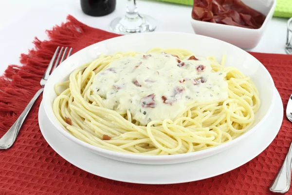 Spaghetti alla carbonara — Foto Stock
