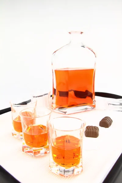 Hemgjord likör i små glas — Stockfoto