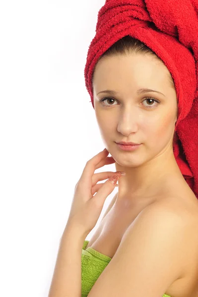 Piękna młoda kobieta w ręcznik — Zdjęcie stockowe