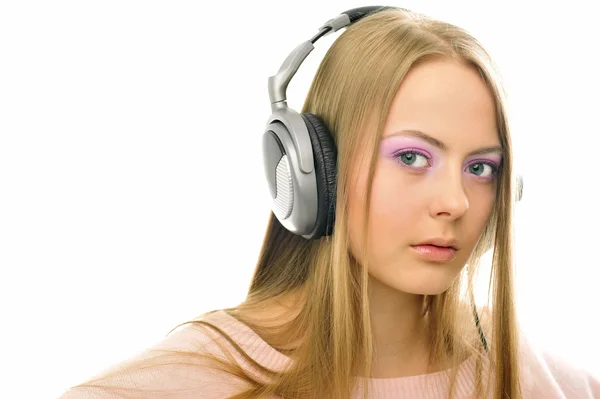 耳机的年轻女孩 — 图库照片