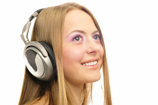 Junges Mädchen mit Kopfhörern — Stockfoto