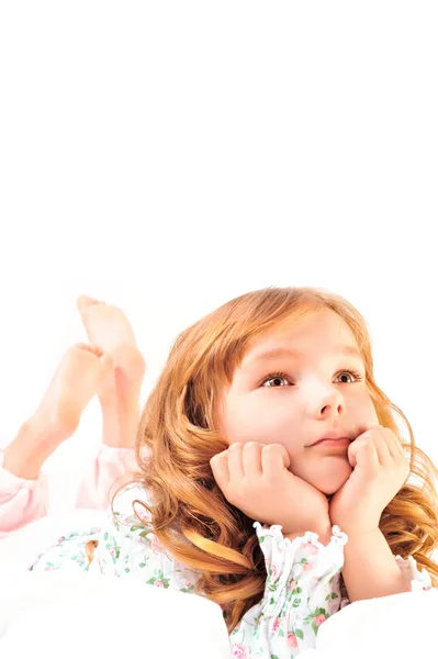 Nahaufnahme Porträt eines entzückenden kleinen Mädchens — Stockfoto
