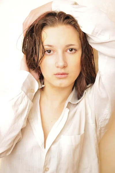 Mode portret van een jong meisje — Stockfoto