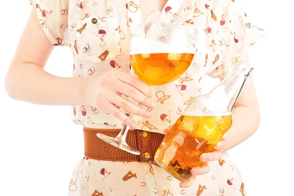面白いオクトーバーフェスト ビール持株女性 — ストック写真