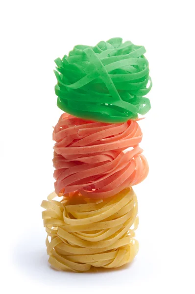 Colorida pasta tagliatelle tricolor —  Fotos de Stock