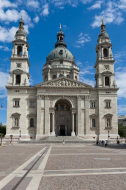 Basilica Saint Stephen in Budapest clipart