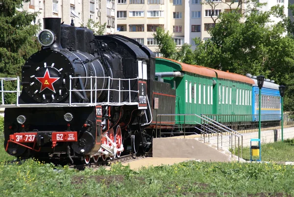 Vieja locomotora de vapor rusa. Rusia — Foto de Stock