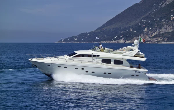 Italia, yacht di lusso, Mar Tirreno, Rizzardi 65 — Foto Stock