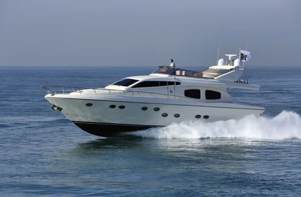 Italie, yacht de luxe, Mer Tirrenienne, Rizzardi 65 — Photo