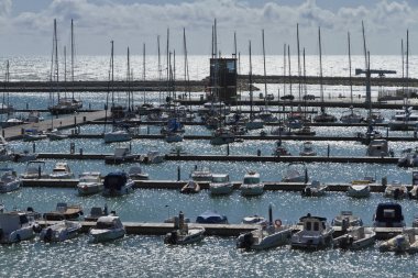 İtalya, siciliy, Akdeniz, marina di ragusa, lüks yatların görünümü