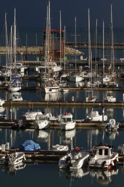 İtalya, siciliy, Akdeniz, marina di ragusa, lüks yatların görünümü