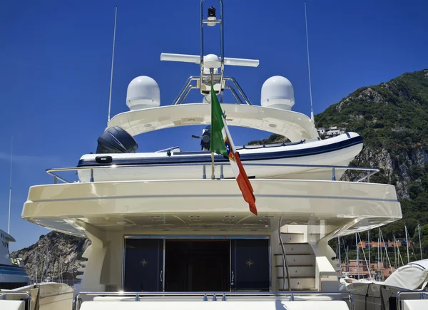 Italy, S.Felice Circeo, luxury yacht Rizzardi Posillipo Technema 95' — Zdjęcie stockowe