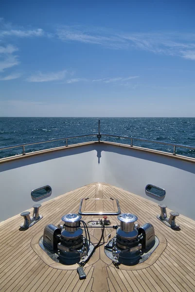 Italy, Tuscany, Viareggio, Tecnomar 35 Fly luxury yacht, bow — Stock Photo, Image