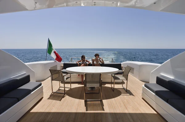 Italy, Tirrenian sea, off the coast of Viareggio, Tuscany, luxury yacht Tec — Stock Photo, Image