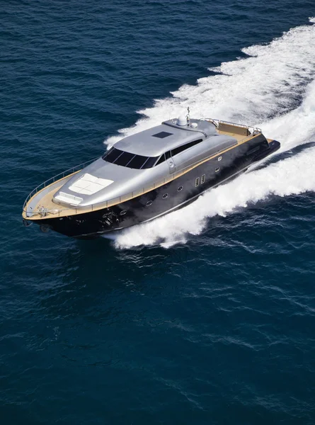 Italien, Toskana, Viareggio, tecnomar velvet 26 Luxusjacht — Stockfoto