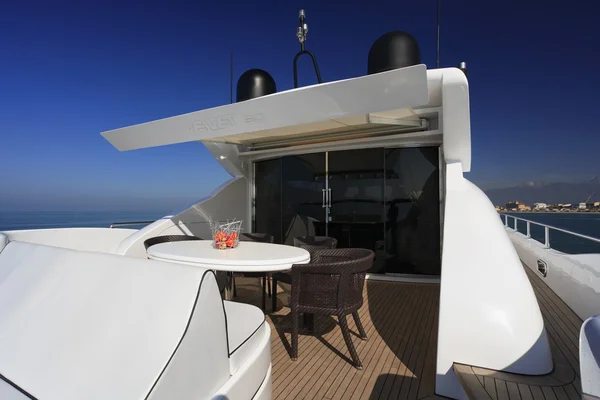 Italy, Tuscany, Viareggio, Tecnomar Velvet 90 luxury yacht, backboard — Stock Photo, Image