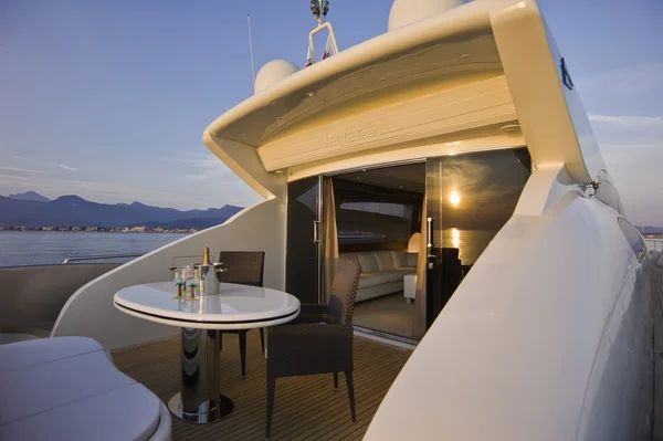 Italy, Tuscany, Viareggio, Tecnomar Velvet 83 luxury yacht — Stock Photo, Image