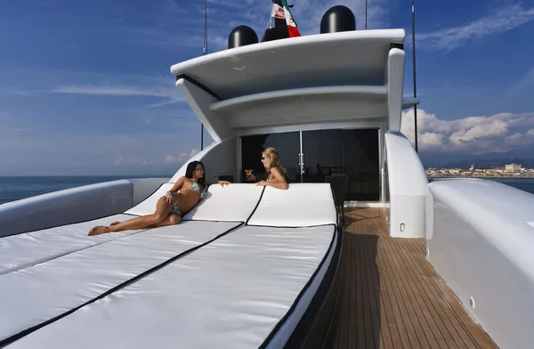 Italy, Tuscany, Tecnomar Velvet 100 luxury yacht — Stock Photo, Image