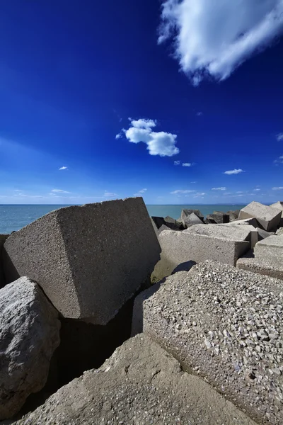 Італія, Сицилія, Середземне море, бетонні блоки — стокове фото
