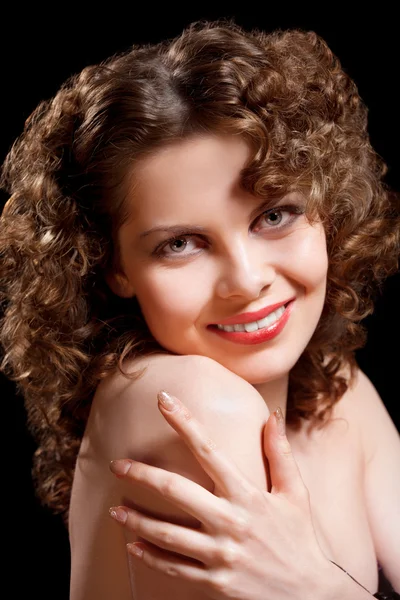 Fiatal nő szépség göndör hajat — Stock Fotó