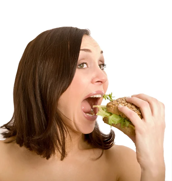 女人吃汉堡 — 图库照片