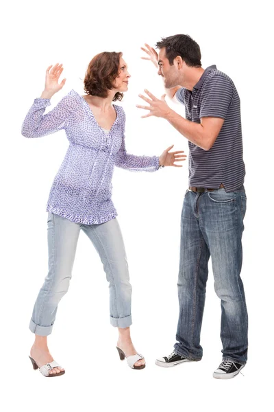 Boos paar schreeuwen tegen elkaar — Stockfoto