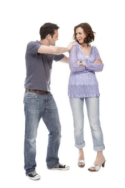 Casal irritado gritando uns com os outros — Fotografia de Stock