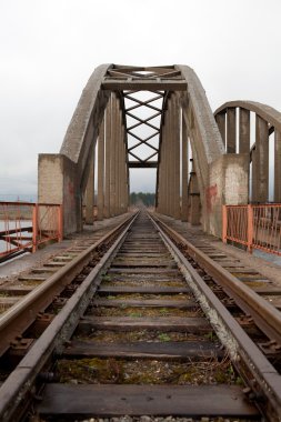 Demiryolu Köprüsü