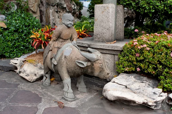 Estatua de piedra en Wat Po — Foto de Stock