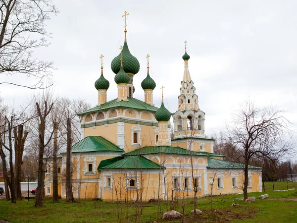 Mosteiro em Uglich, Rússia — Fotografia de Stock