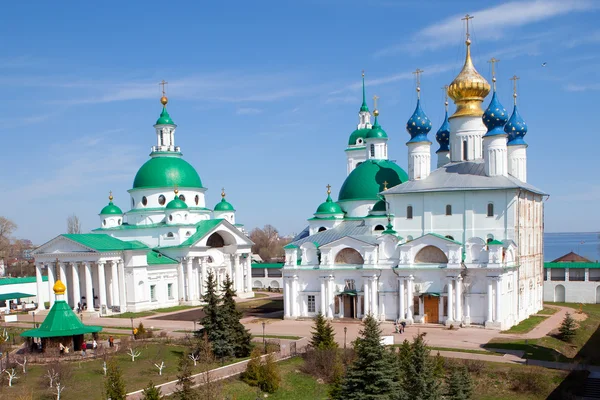 Спасо-Яковлевский монастырь в Ростове — стоковое фото