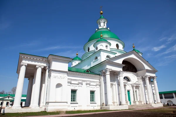 Mosteiro de Spaso-yakovlevski em Rostov . — Fotografia de Stock